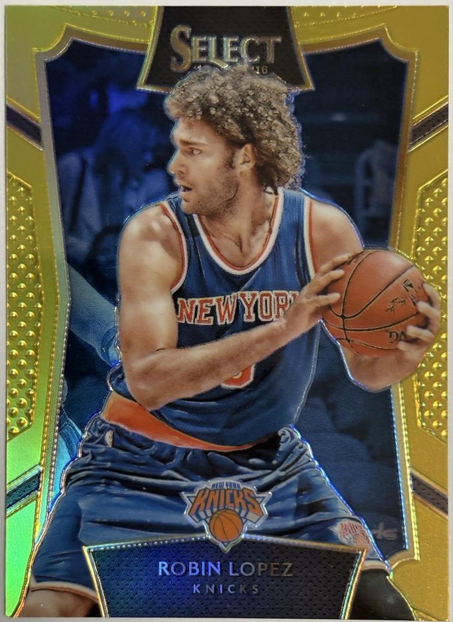 Robin Lopez [Gold Prizm] #19