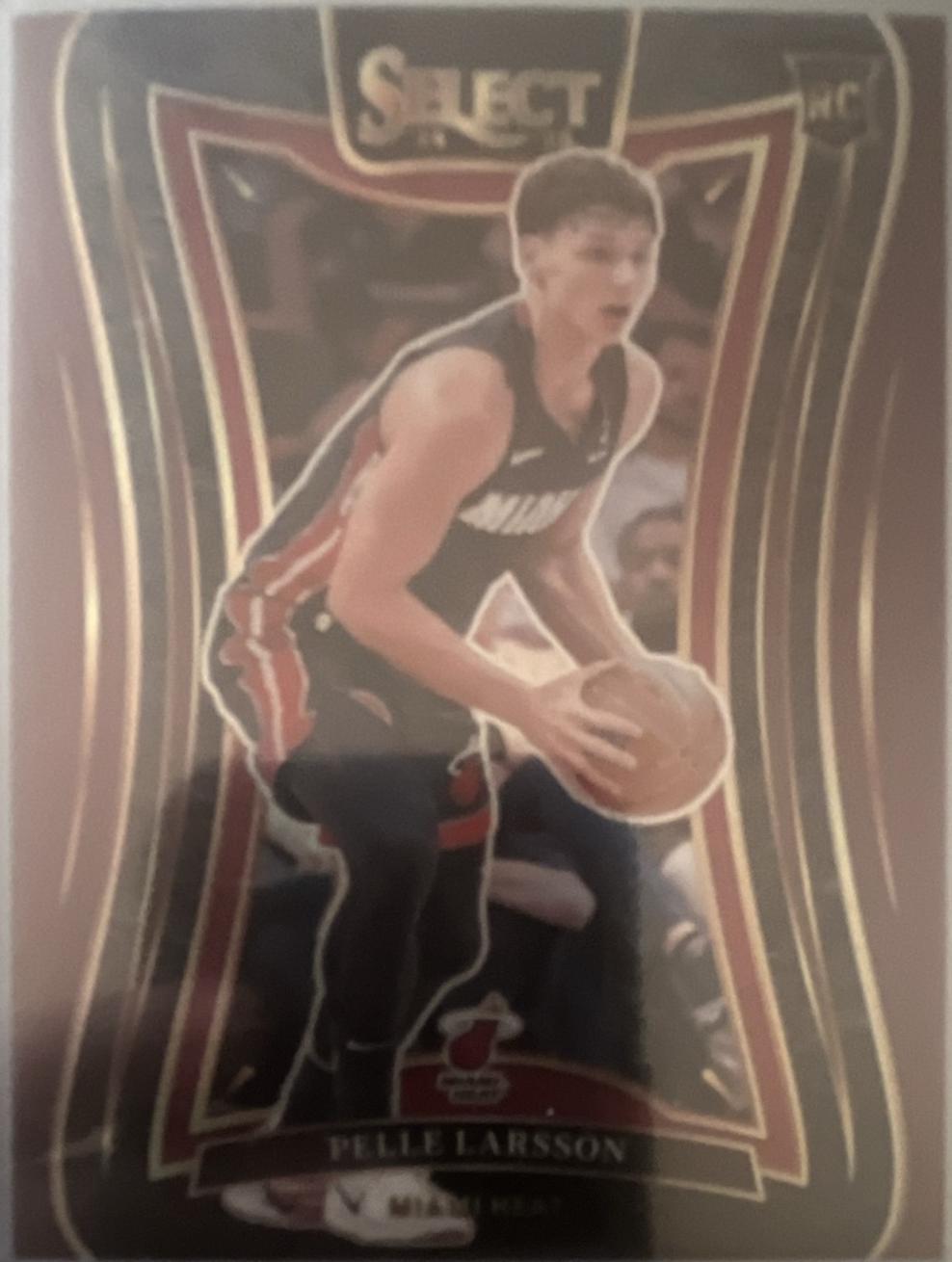 Pelle Larsson [Maroon Prizm] #400