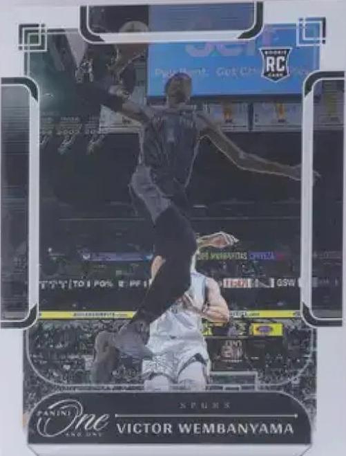 Victor Wembanyama [White FOTL] #122