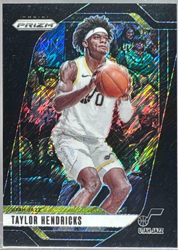 Taylor Hendricks [Black Shimmer FOTL] #32