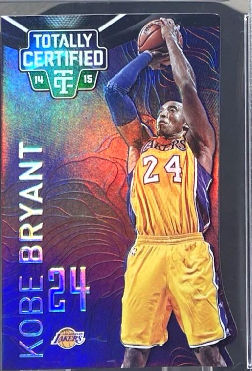 Kobe Bryant [Mirror Platinum Gold Die Cut] #66