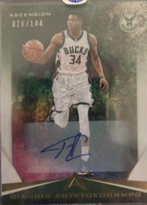 Giannis Antetokounmpo [Autograph] #1