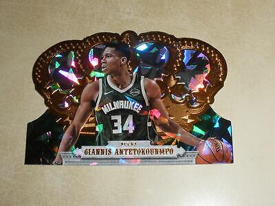 Giannis Antetokounmpo [Crystal] #68