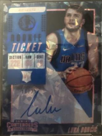 Luka Doncic [Ball at Waist Autograph Cracked Ice] #122