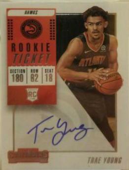 Trae Young [Ball at Waist Autograph] #142