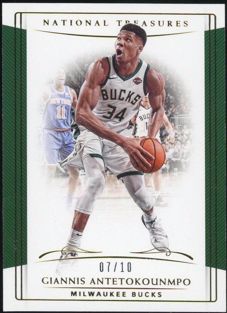 Giannis Antetokounmpo [Gold] #5