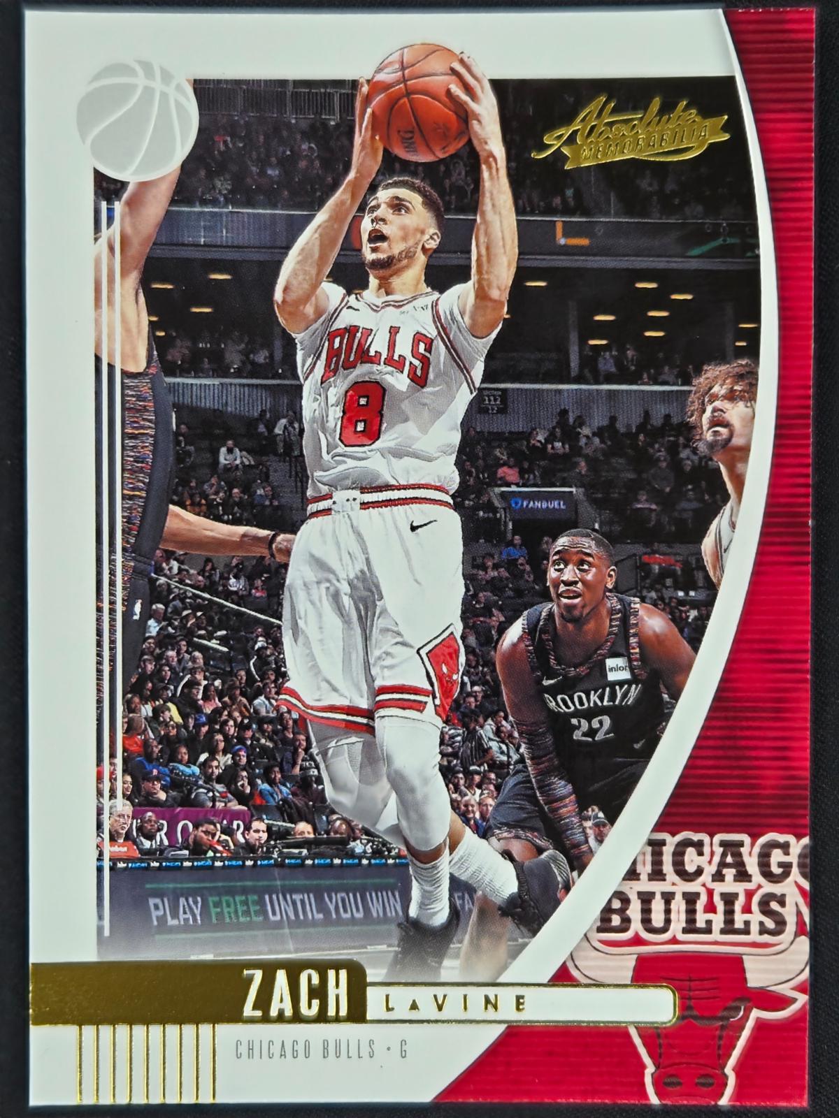 Zach LaVine #32