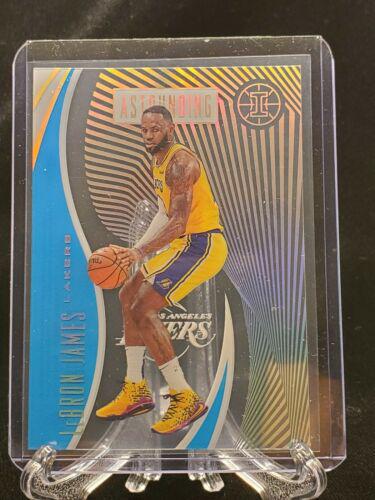 LeBron James [Sapphire] #9