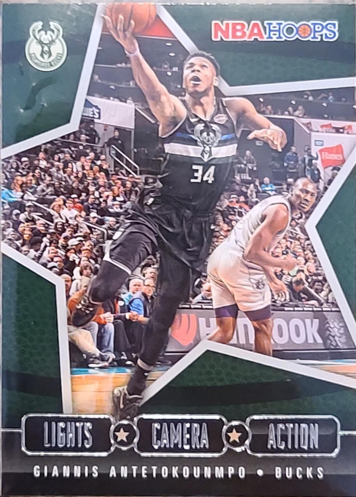 Giannis Antetokounmpo #23