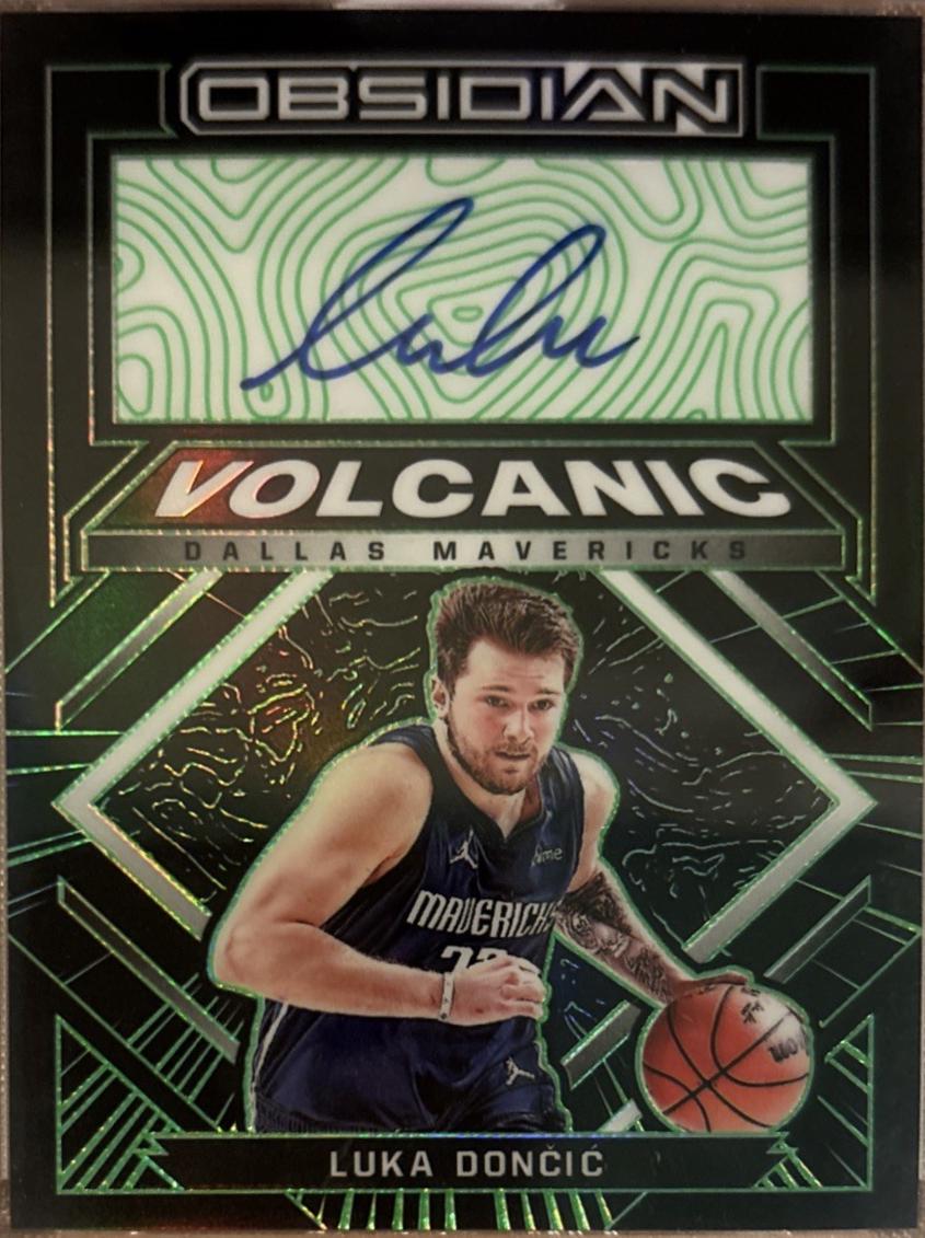 Luka Doncic [Green] #VS-LDC