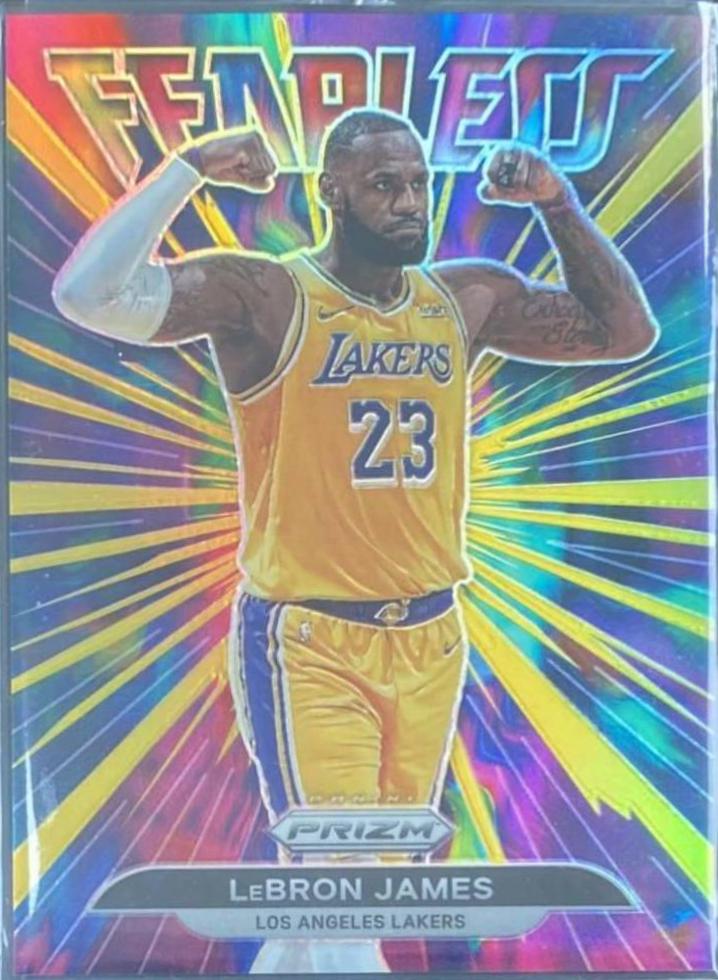 LeBron James [Gold Prizm] #6