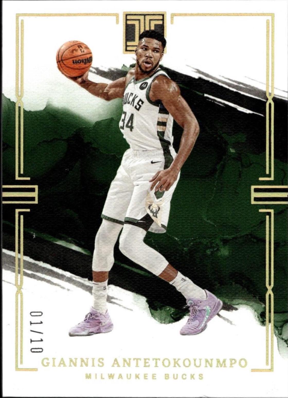 Giannis Antetokounmpo [Holo Gold] #23