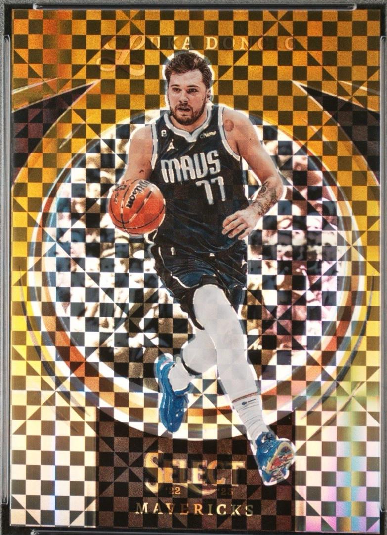 Luka Doncic [Gold] #20