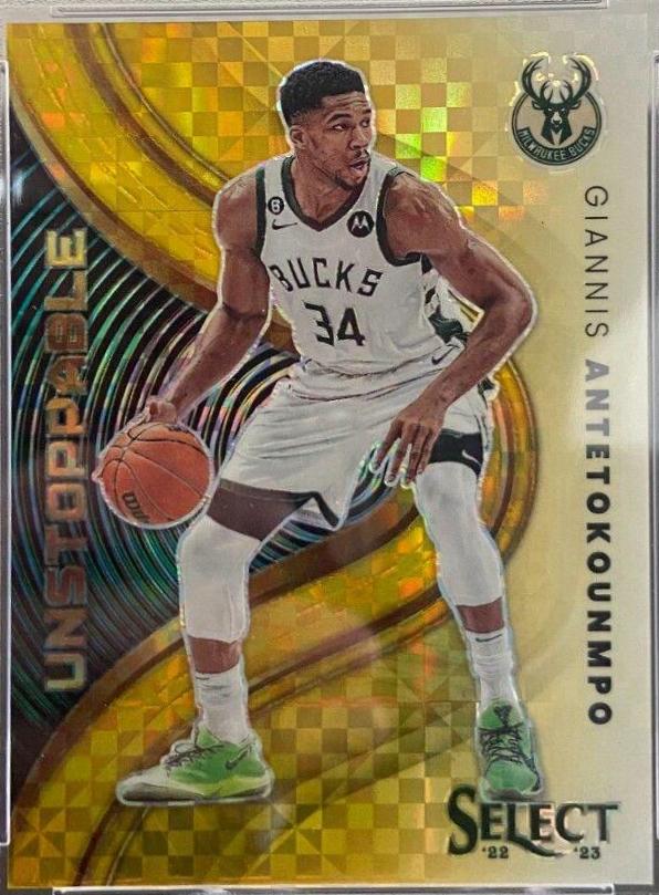 Giannis Antetokounmpo [Gold] #6