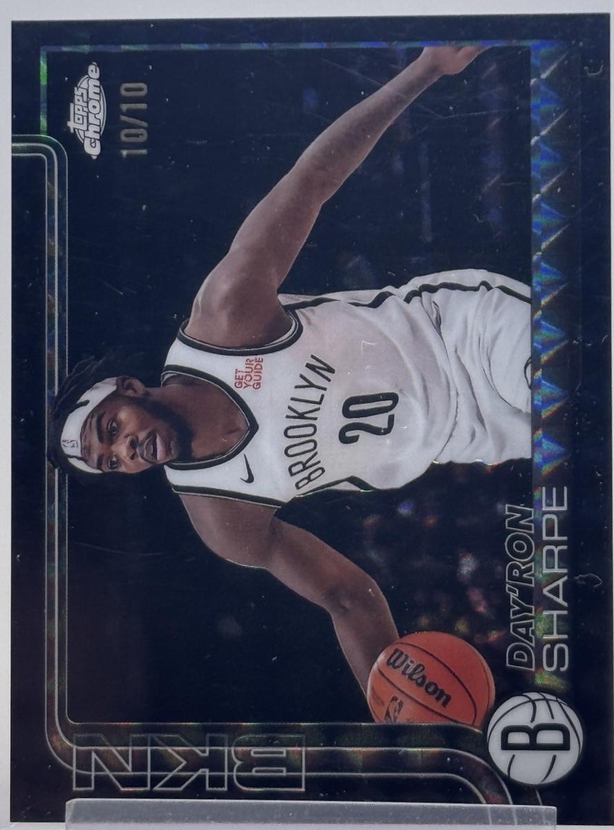 Day'Ron Sharpe [Black Geometric Refractor] #74