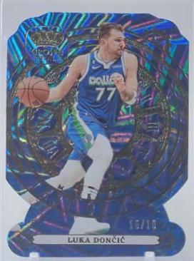 Luka Doncic [Gold] #4