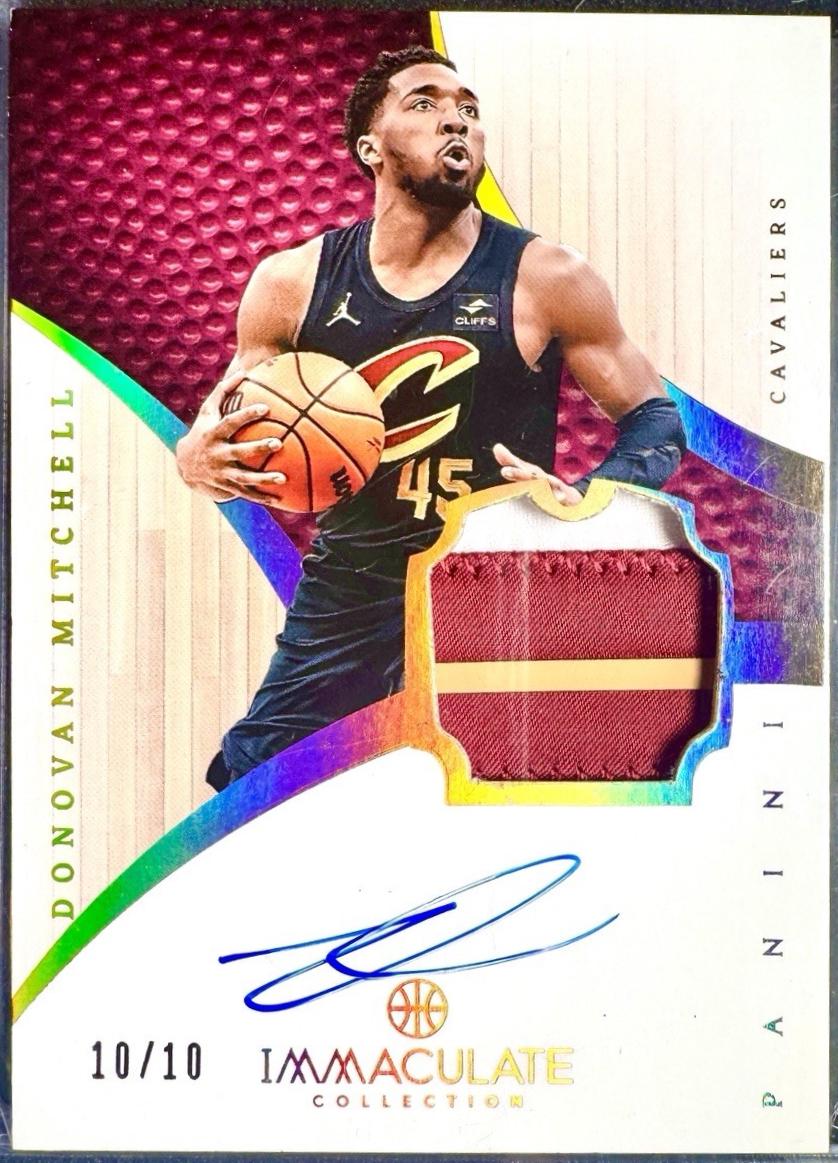 Donovan Mitchell [Gold] #1