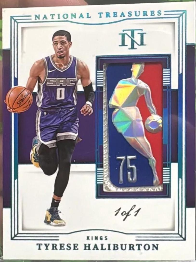 Tyrese Haliburton [Purple] #CLM-HAL