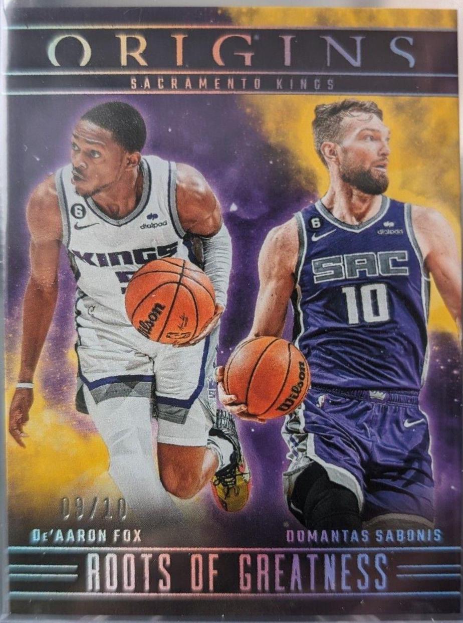 De'Aaron Fox / Domantas Sabonis [Gold] #19
