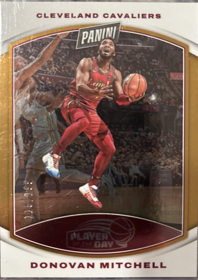 Donovan Mitchell [Orange] #8