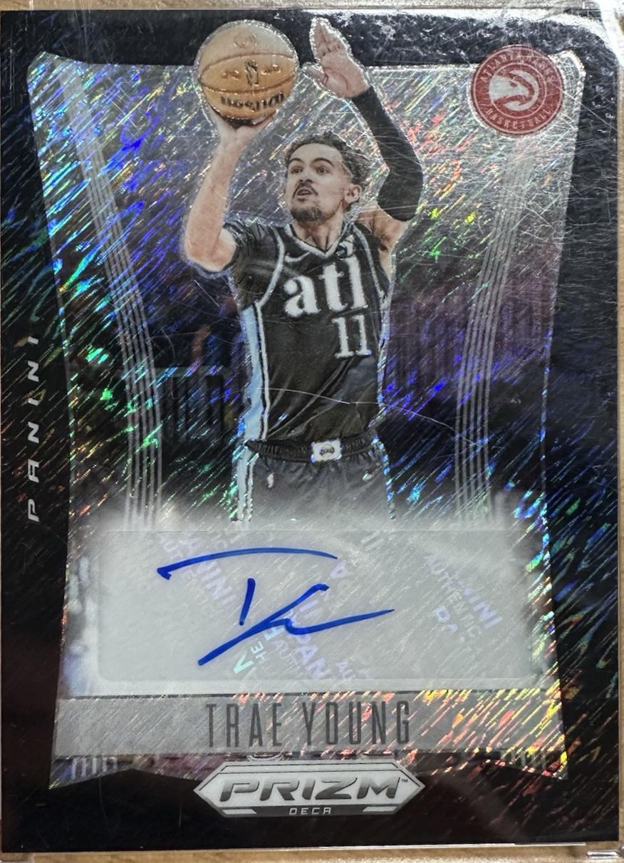Trae Young [Black Shimmer FOTL] #DS-TRA