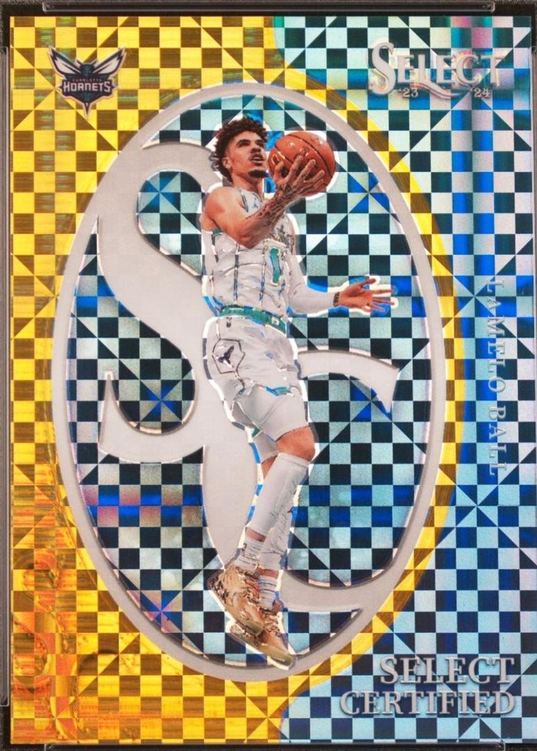 LaMelo Ball [Gold Prizm] #15
