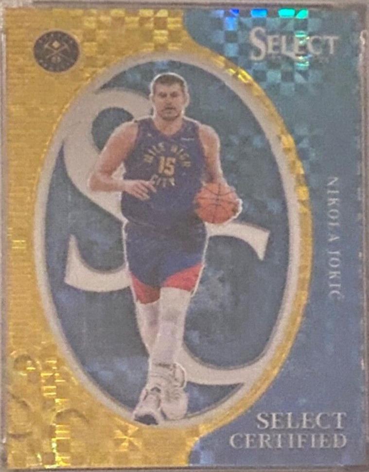 Nikola Jokic [Gold Prizm] #2