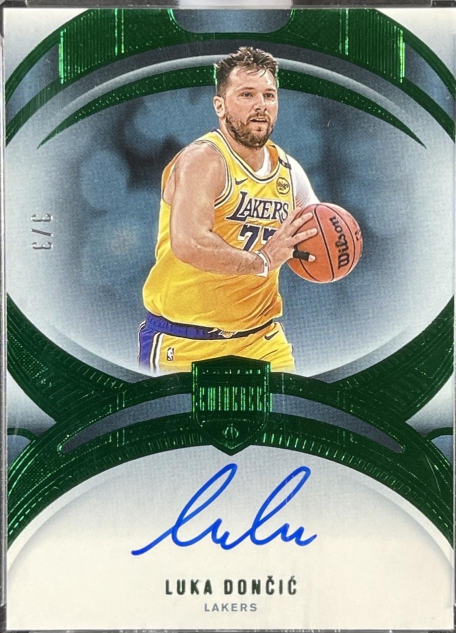 Luka Doncic [Emerald Autograph] #1
