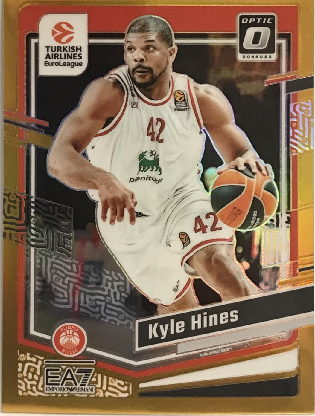 Kyle Hines [Gold Optic] #39
