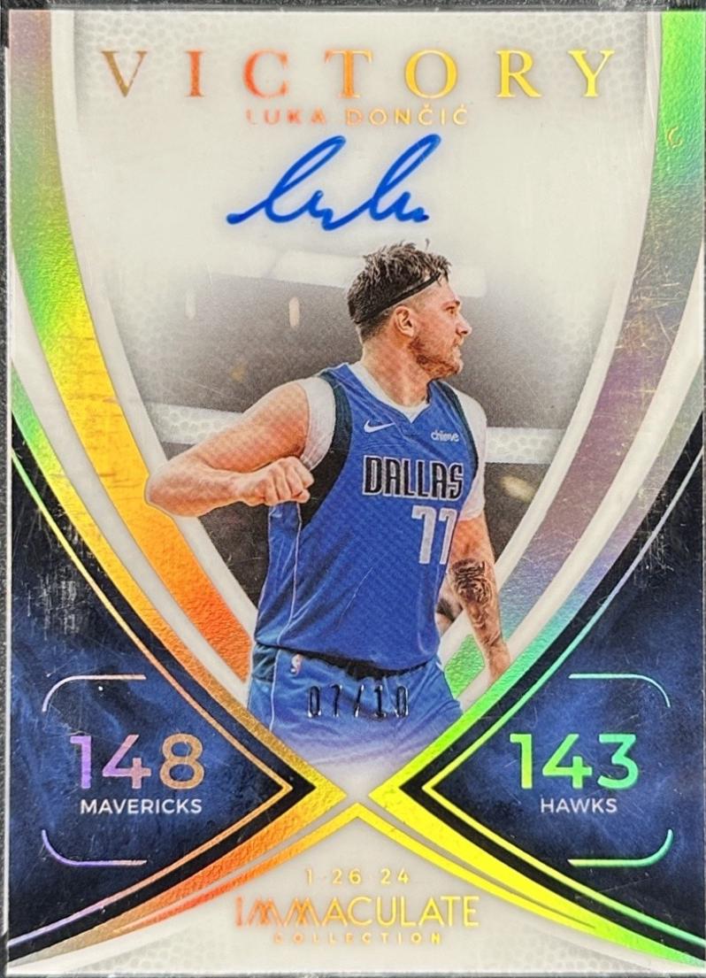 Luka Doncic [Gold] #11
