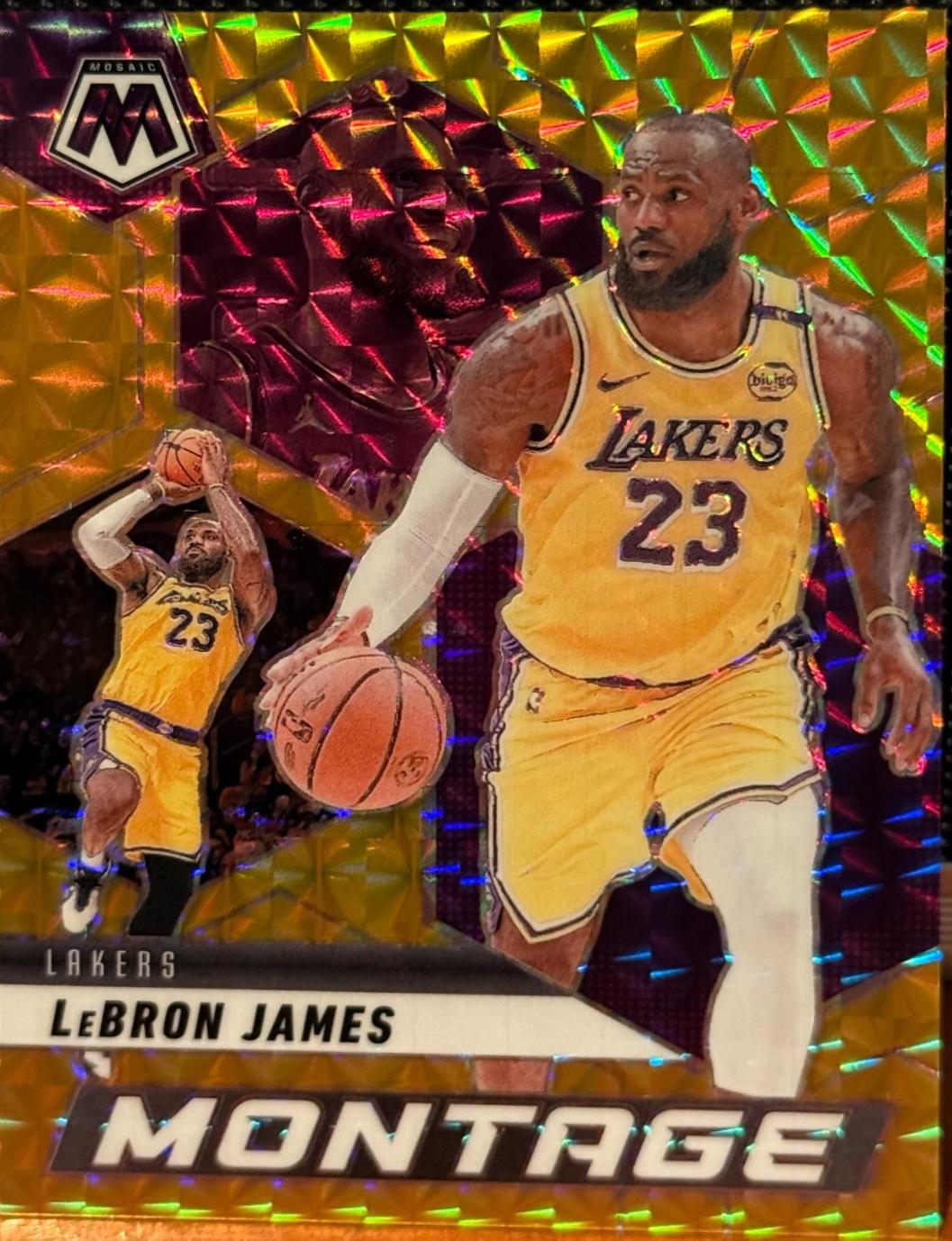 LeBron James [Gold] #19