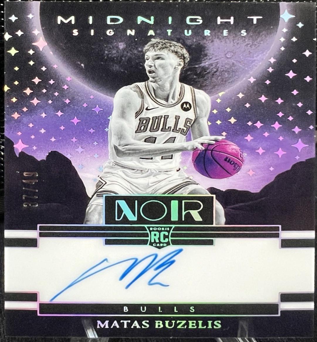 Matas Buzelis #18
