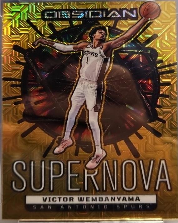 Victor Wembanyama [Electric Etch Gold Flood] #7