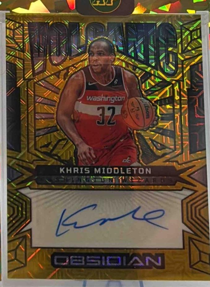 Khris Middleton [Electric Etch Gold Flood] #VS-KMW