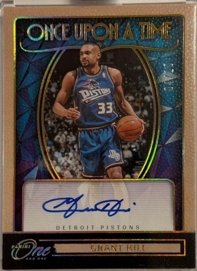 Grant Hill [Gold] #9
