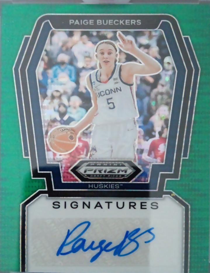 Paige Bueckers [Green Pulsar] #38