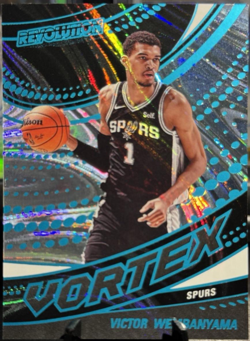 Victor Wembanyama [Teal Swirl] #17