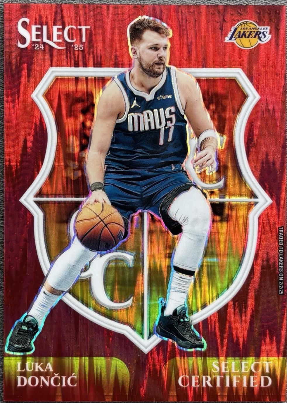 Luka Doncic [Red Flash Prizm] #16