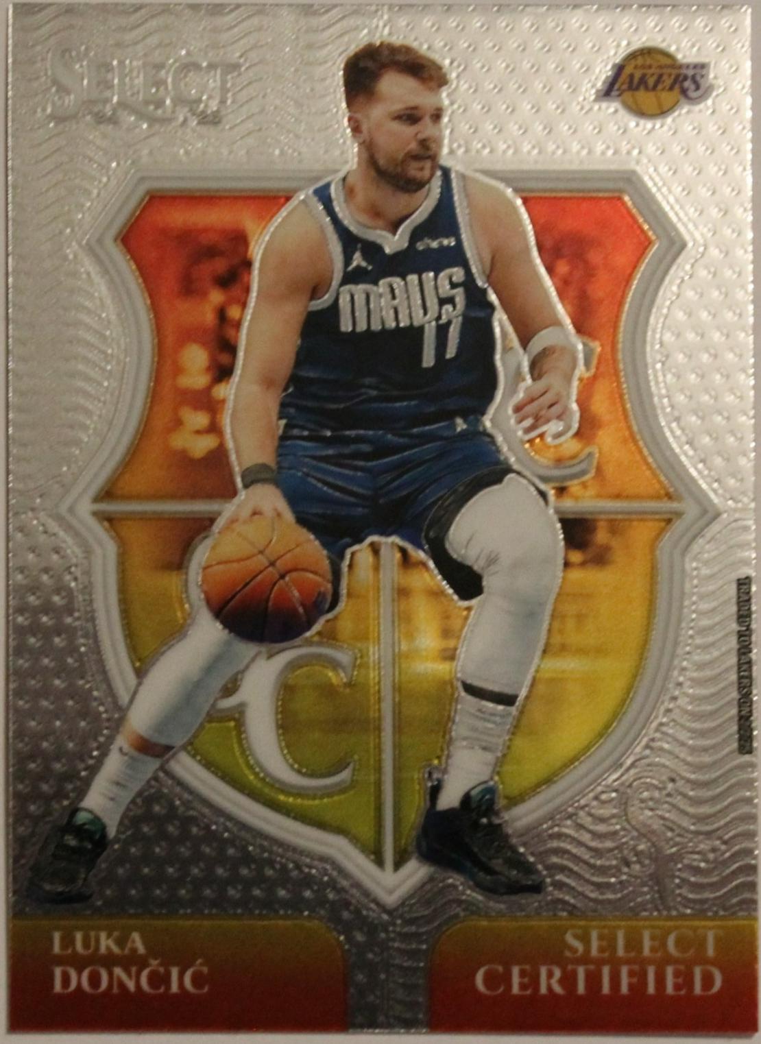 Luka Doncic [Silver Prizm] #16