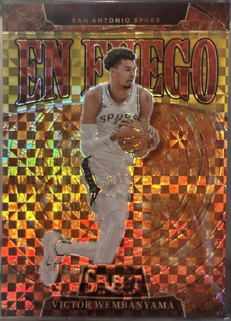 Victor Wembanyama [Gold Prizm] #8