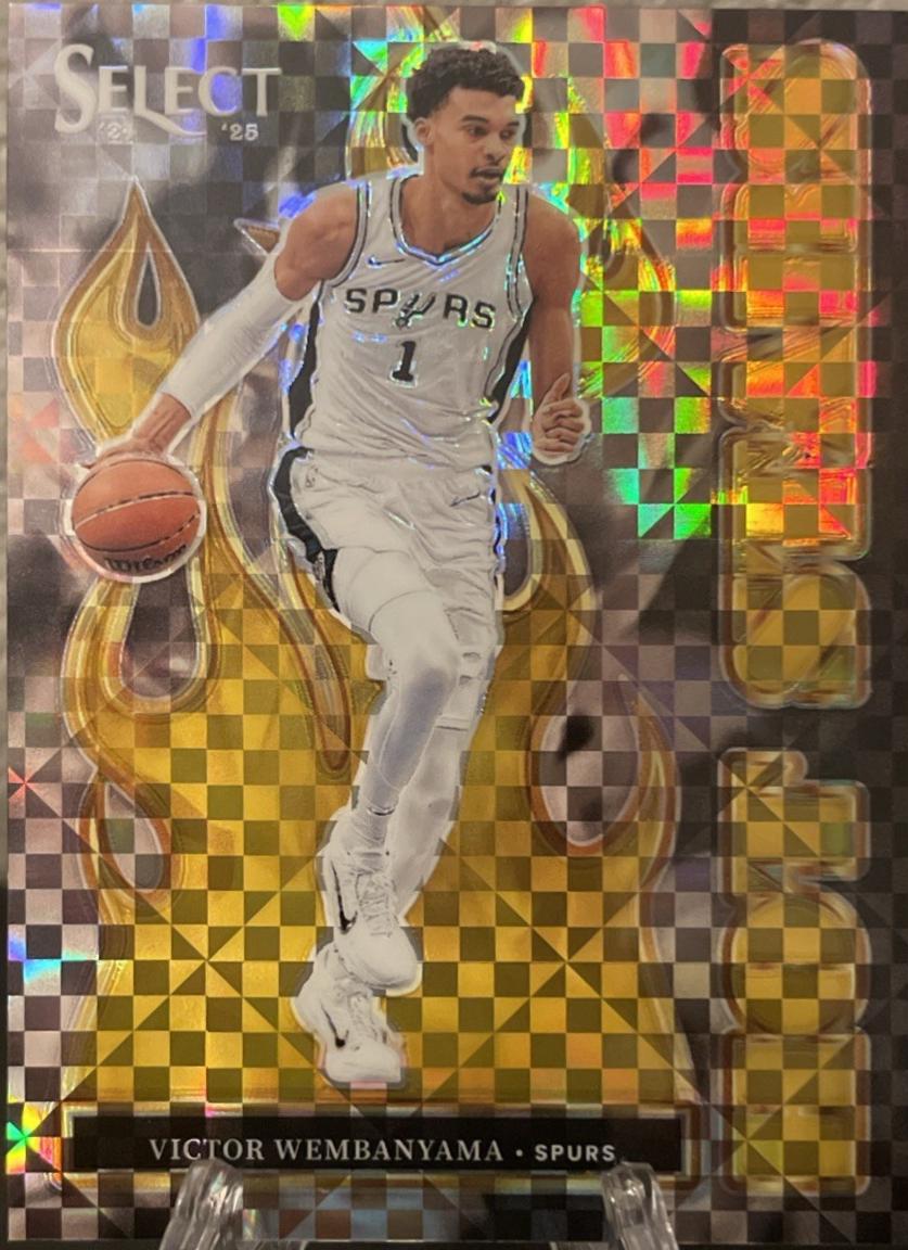 Victor Wembanyama [Gold Prizm] #13