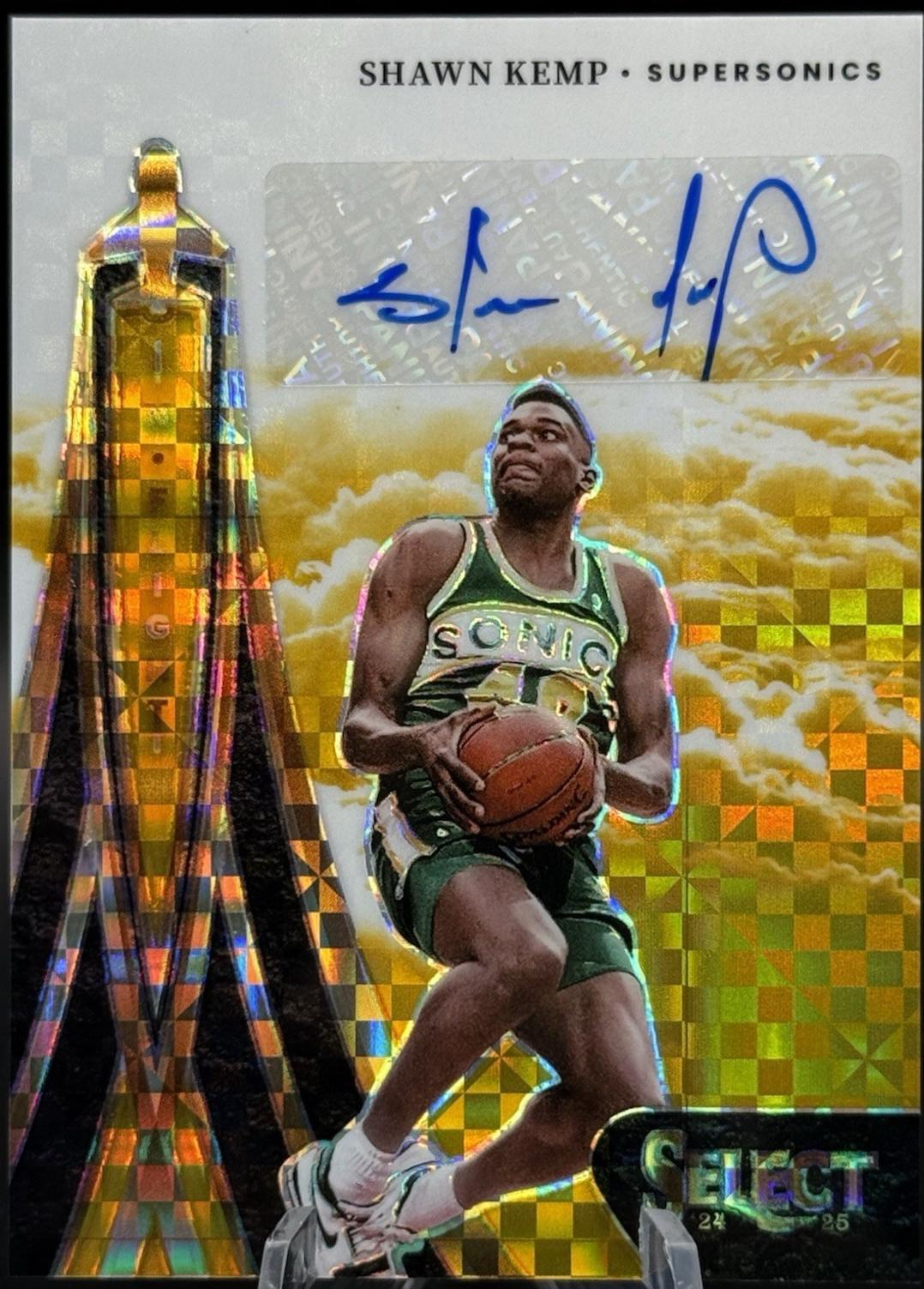 Shawn Kemp [Gold Prizm] #IFS-KMP