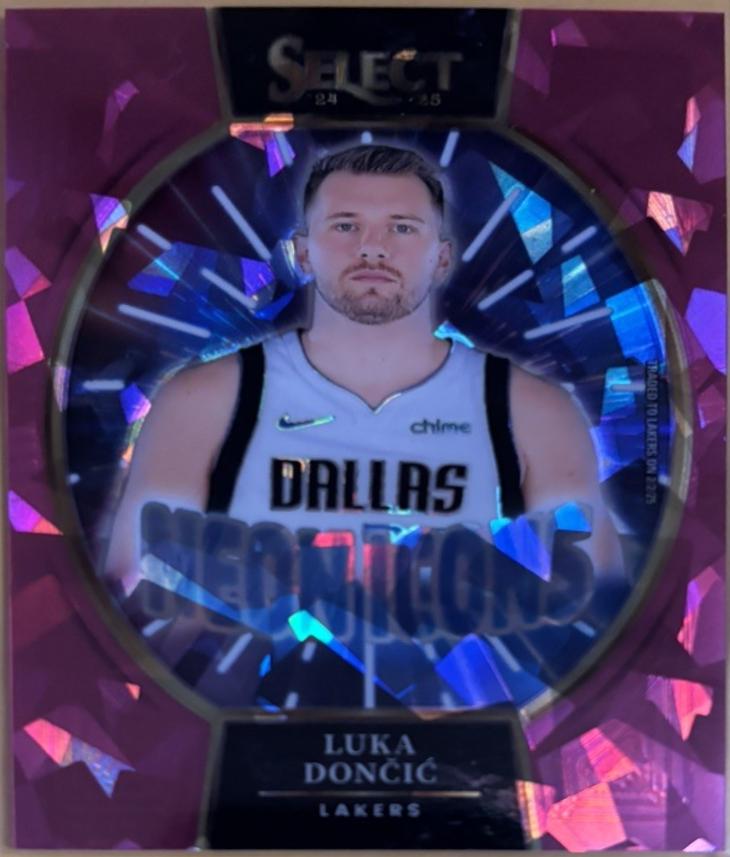 Luka Doncic [Pink Cracked Ice Prizm] #15