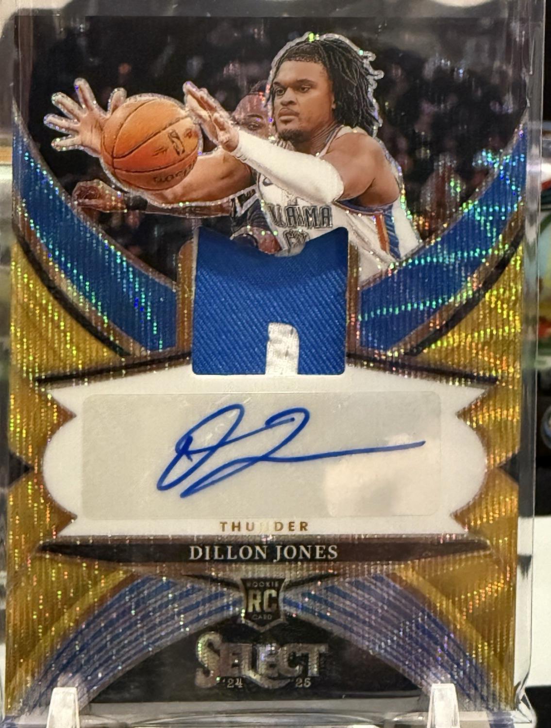 Dillon Jones [Gold Prizm] #7