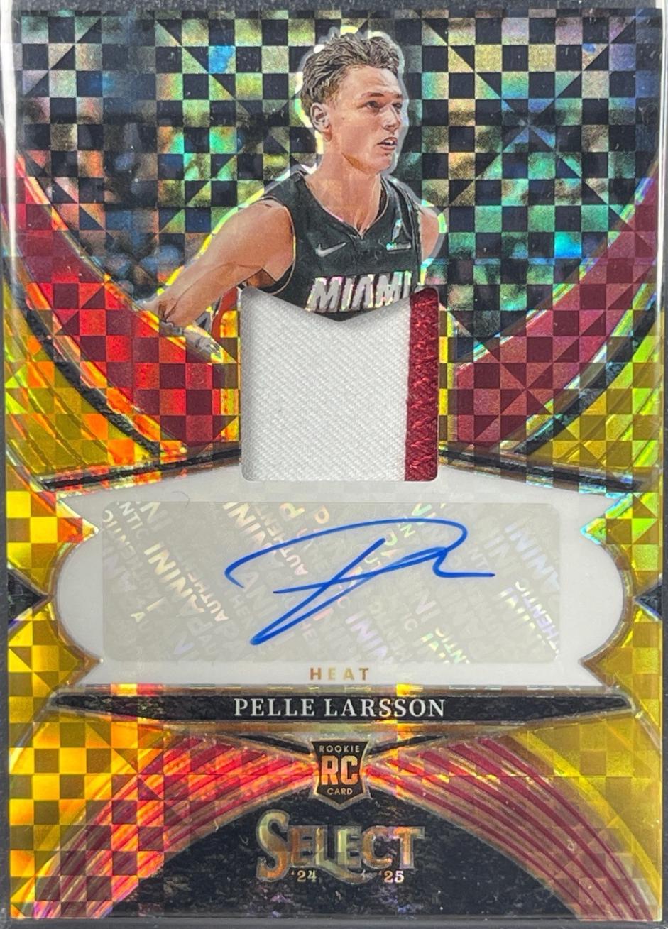 Pelle Larsson [Gold Prizm] #24