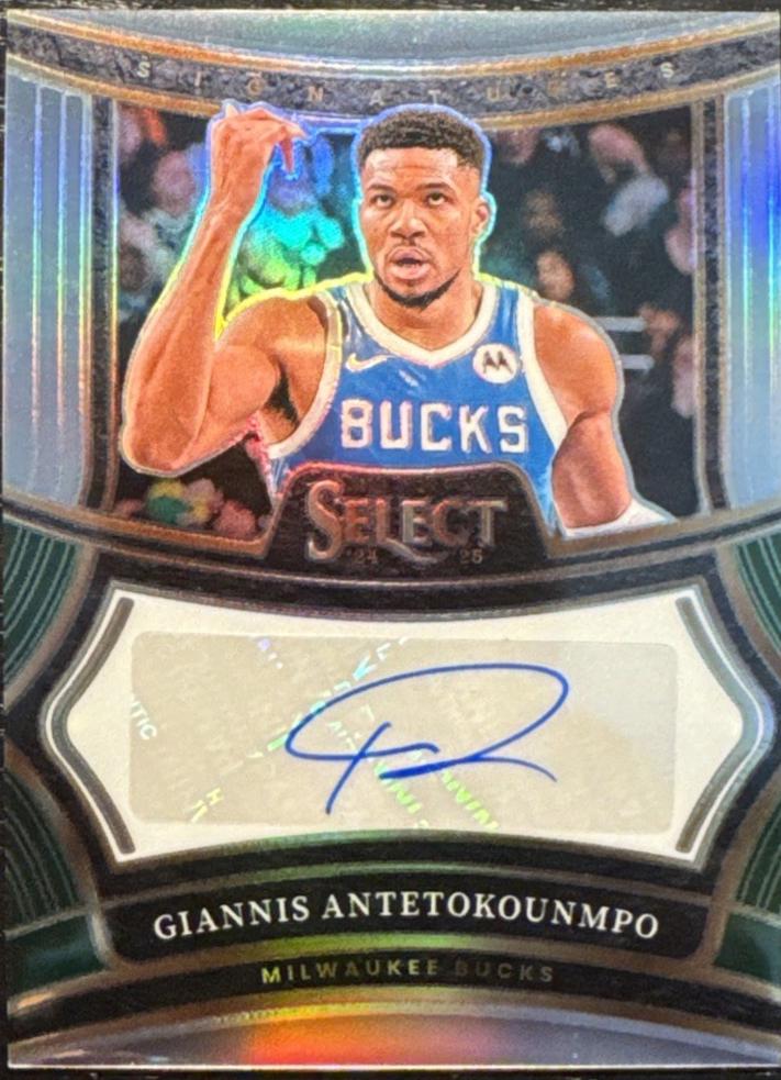 Giannis Antetokounmpo [Purple Prizm] #4
