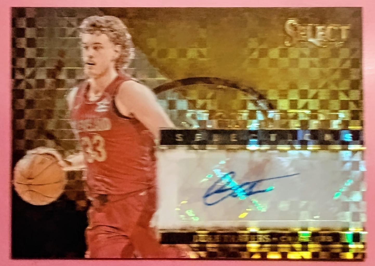 Luke Travers [Gold Prizm] #25