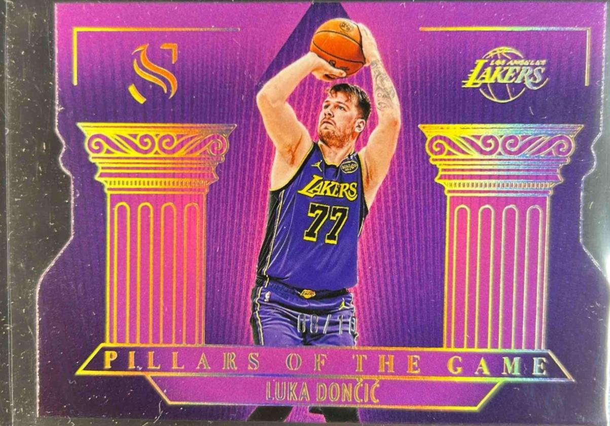 Luka Doncic [Holo Gold] #6