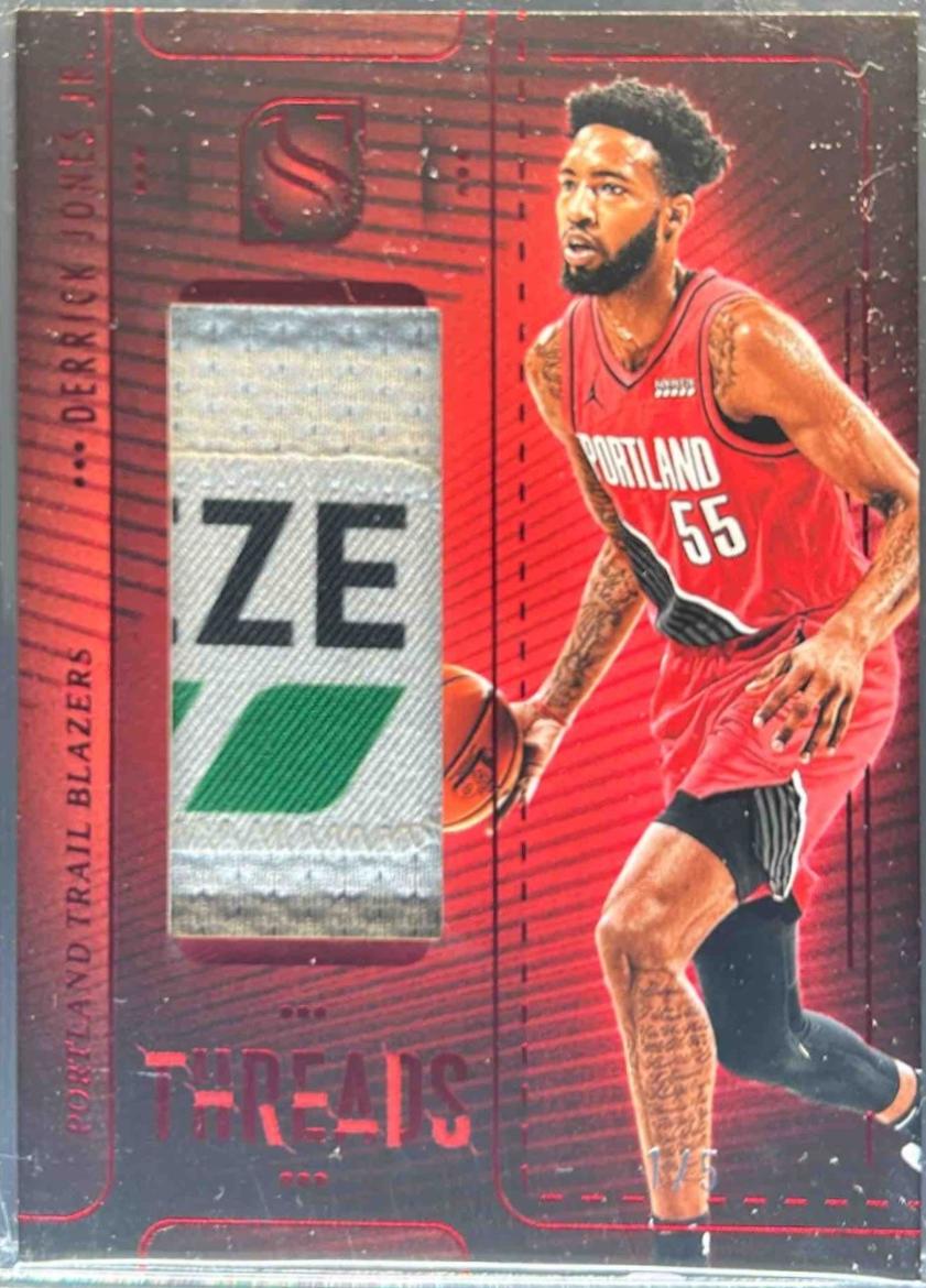 Derrick Jones Jr. [FOTL] #42