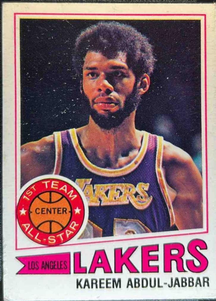 Kareem Abdul-Jabbar [White Back] #1